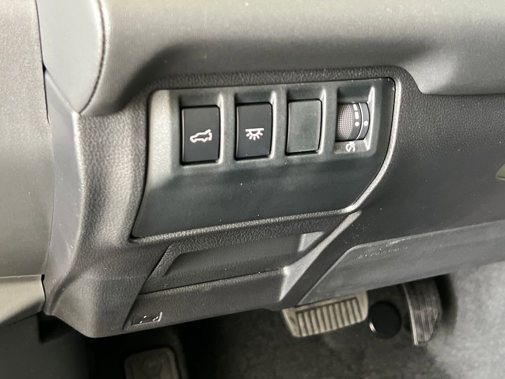 New 2026 Subaru Ascent Limited Bronze image 33