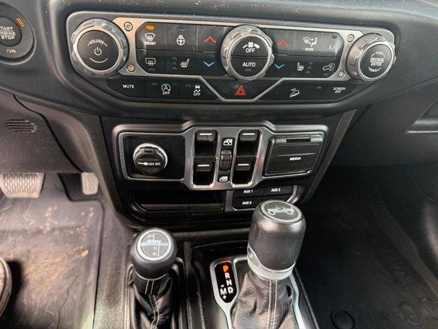 Used 2020 Jeep Wrangler Unlimited Sahara image 20