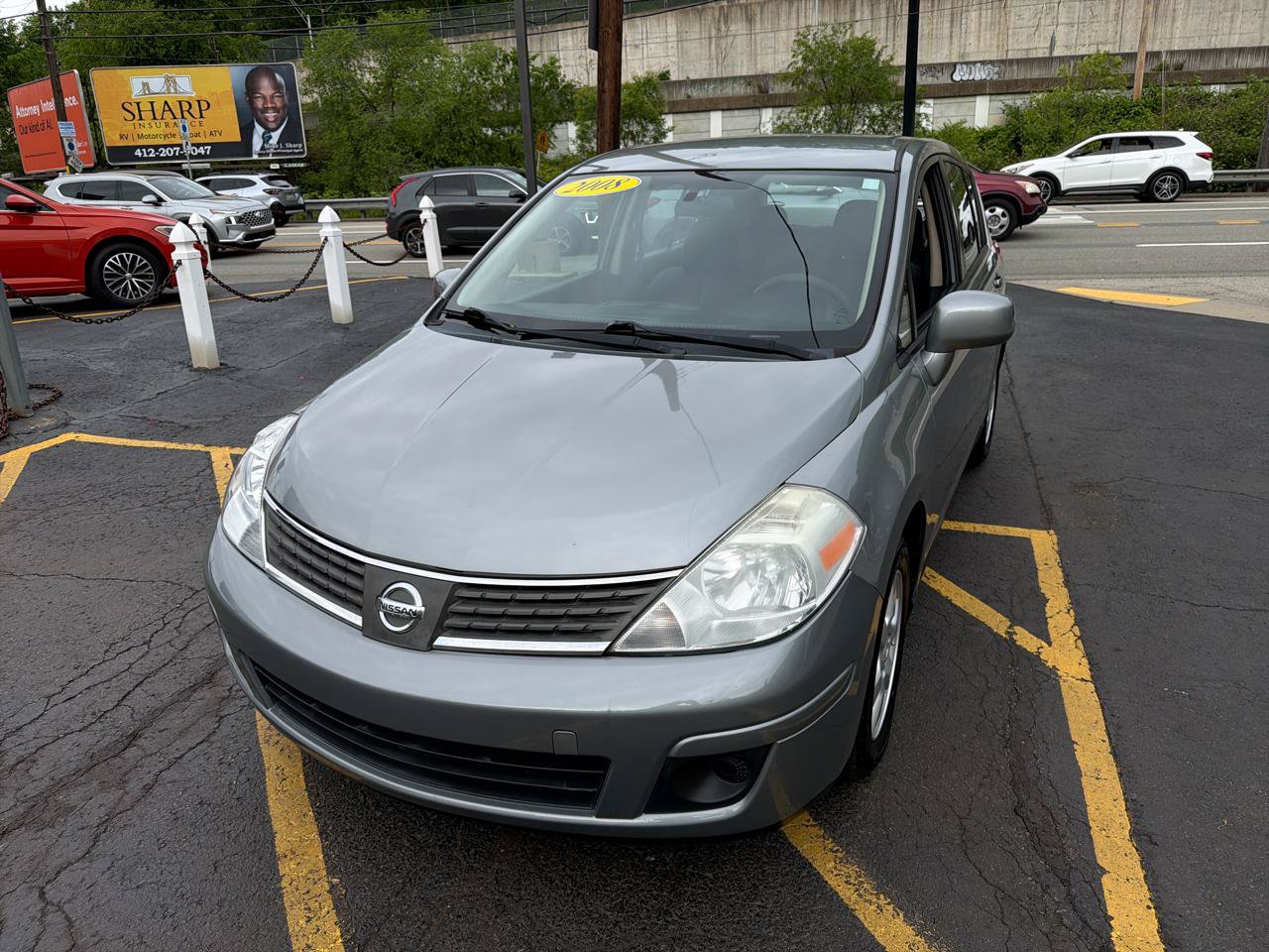 Used 2008 Nissan Versa Hatchback FWD image 4