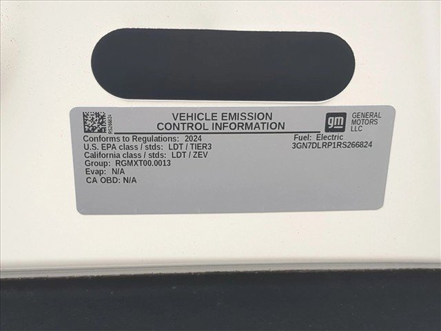 Used 2024 Chevrolet Equinox EV LT w/ LPO, Blackout Package FWD image 25