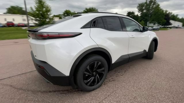 New 2026 Toyota C-HR AWD/4WD image 2