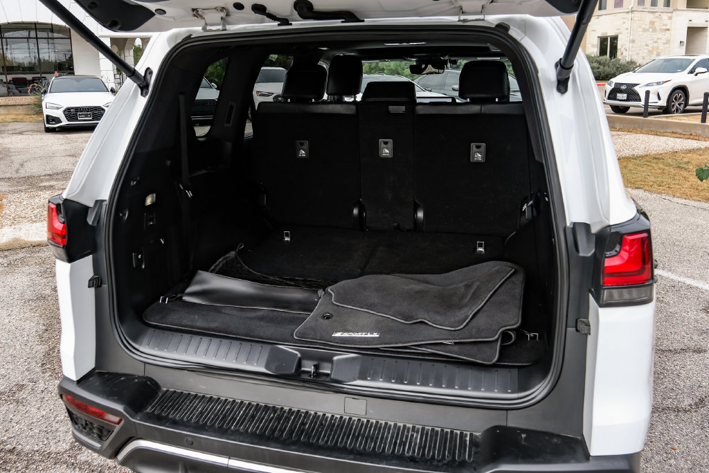 Used 2024 Lexus LX 600 F Sport AWD/4WD image 66