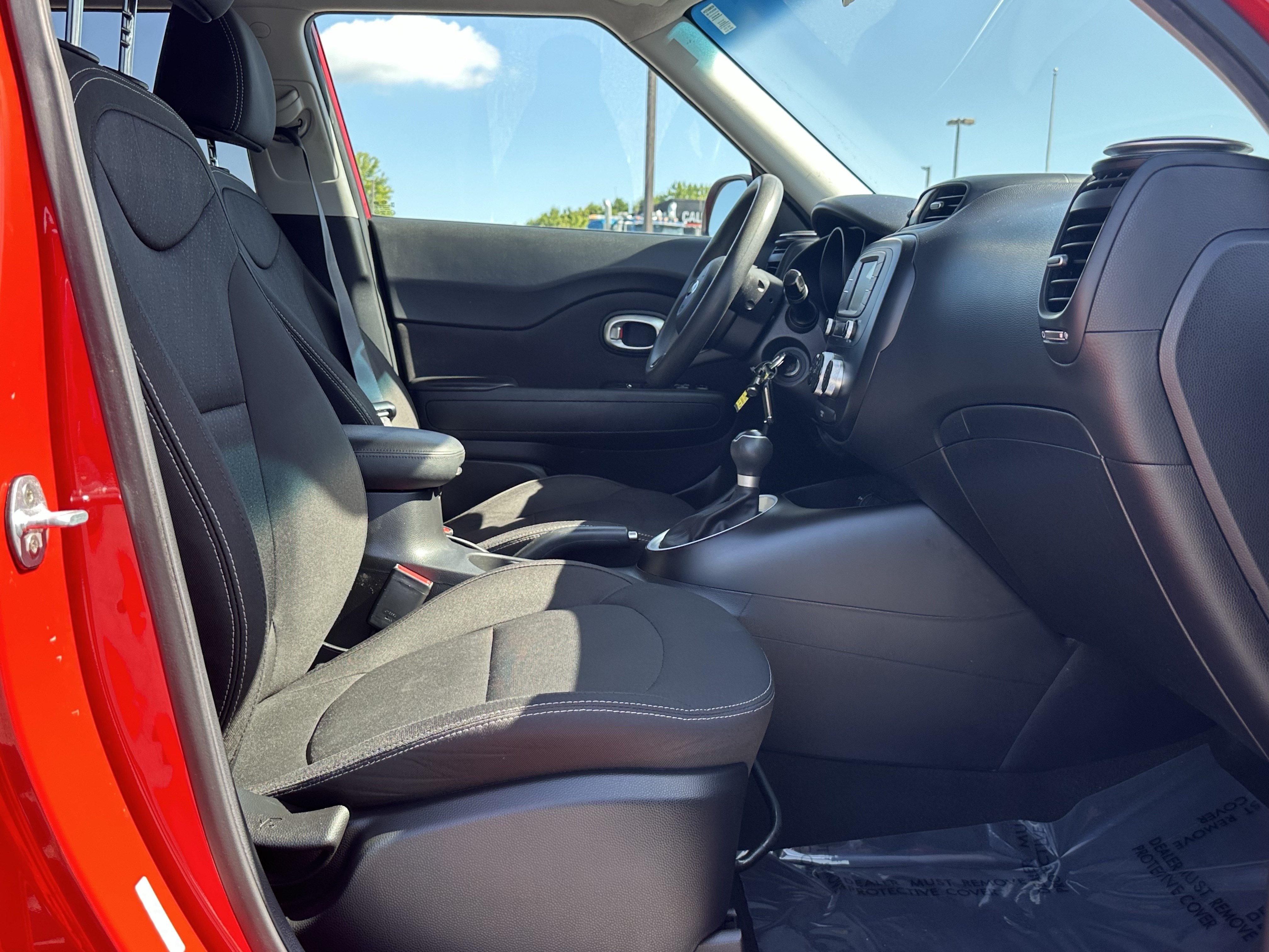 Used 2019 Kia Soul FWD image 14