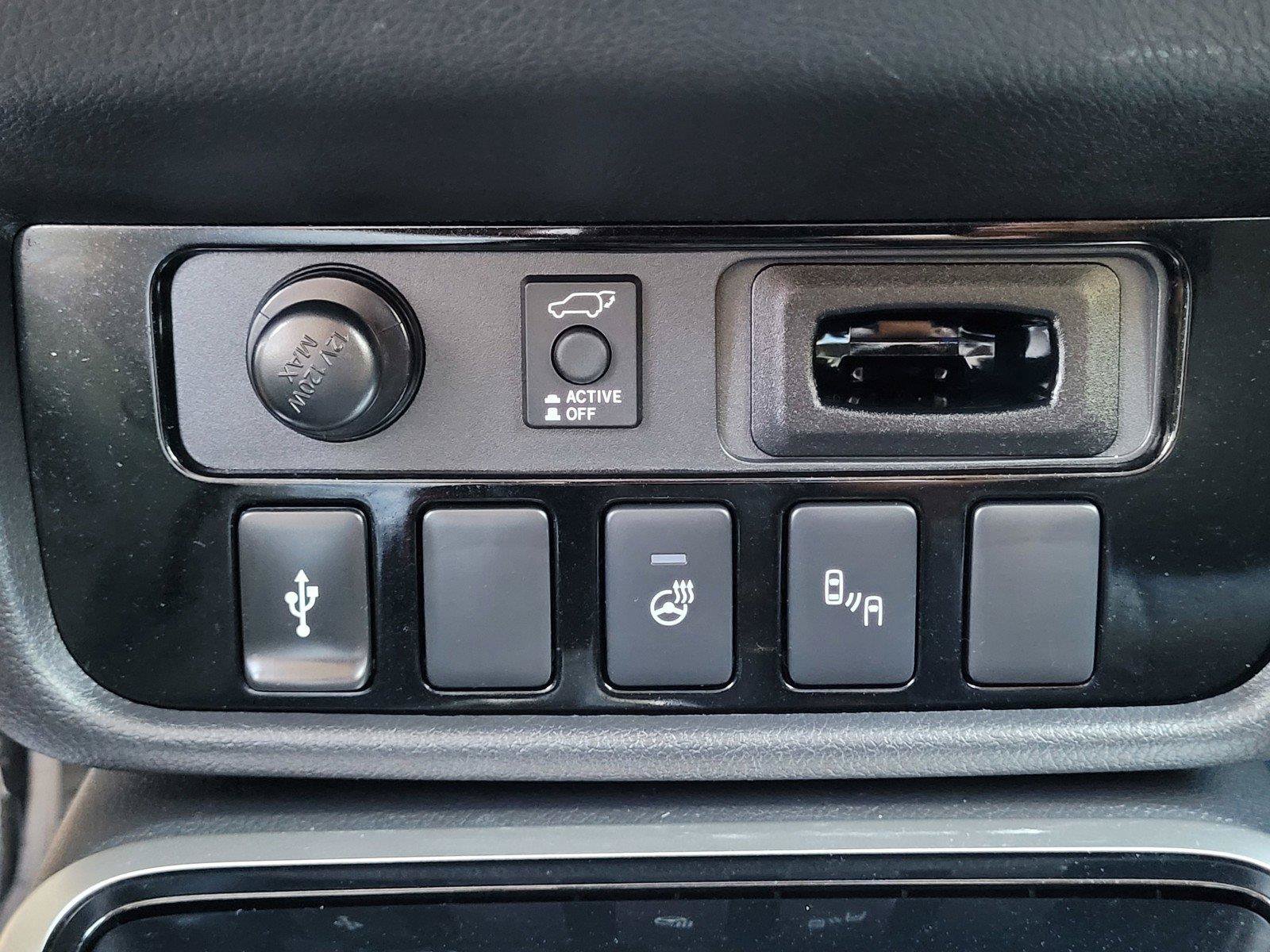 Used 2019 Mitsubishi Outlander GT AWD/4WD image 14