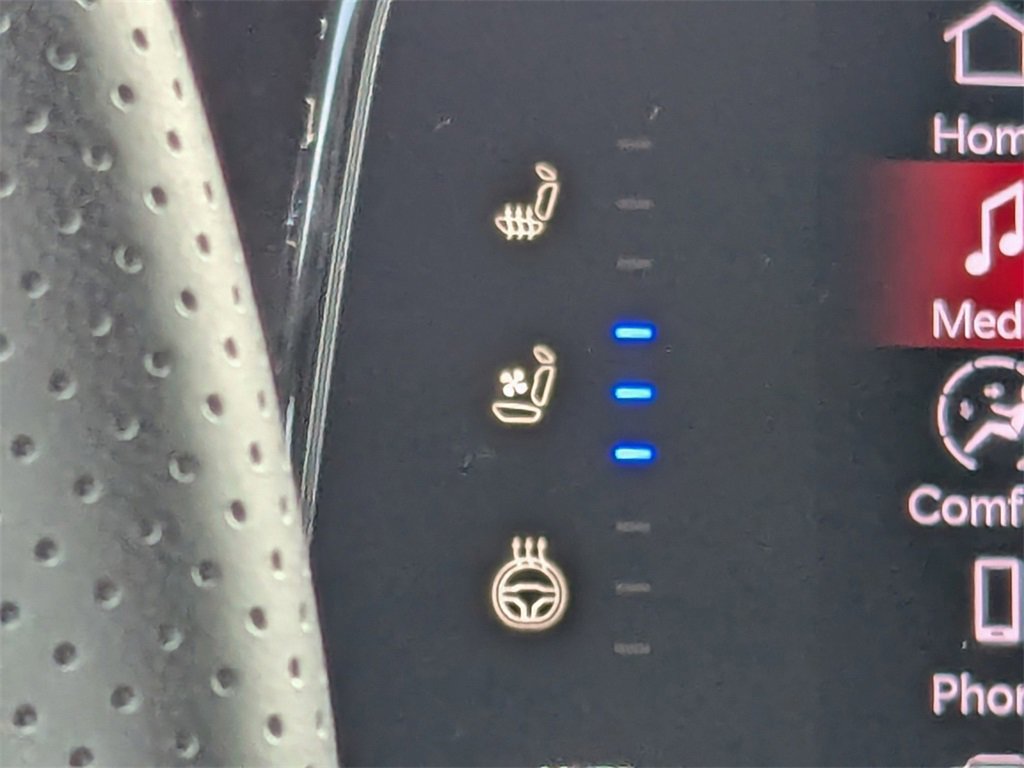 Used 2024 Dodge Charger R/T w/ Plus Group image 21