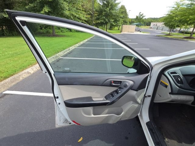 Used 2012 Kia Forte EX FWD image 12