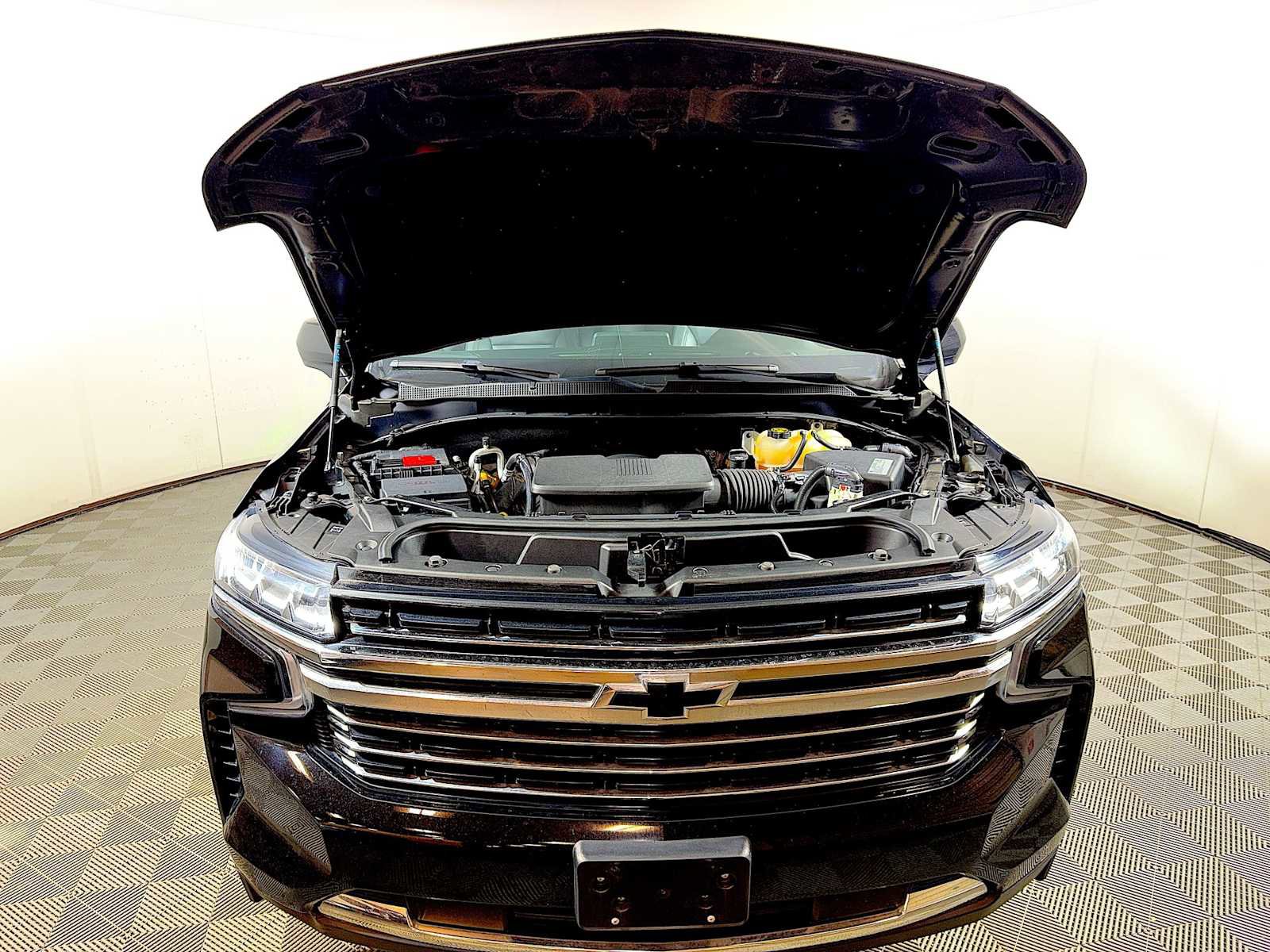 Used 2021 Chevrolet Tahoe LT AWD/4WD image 31