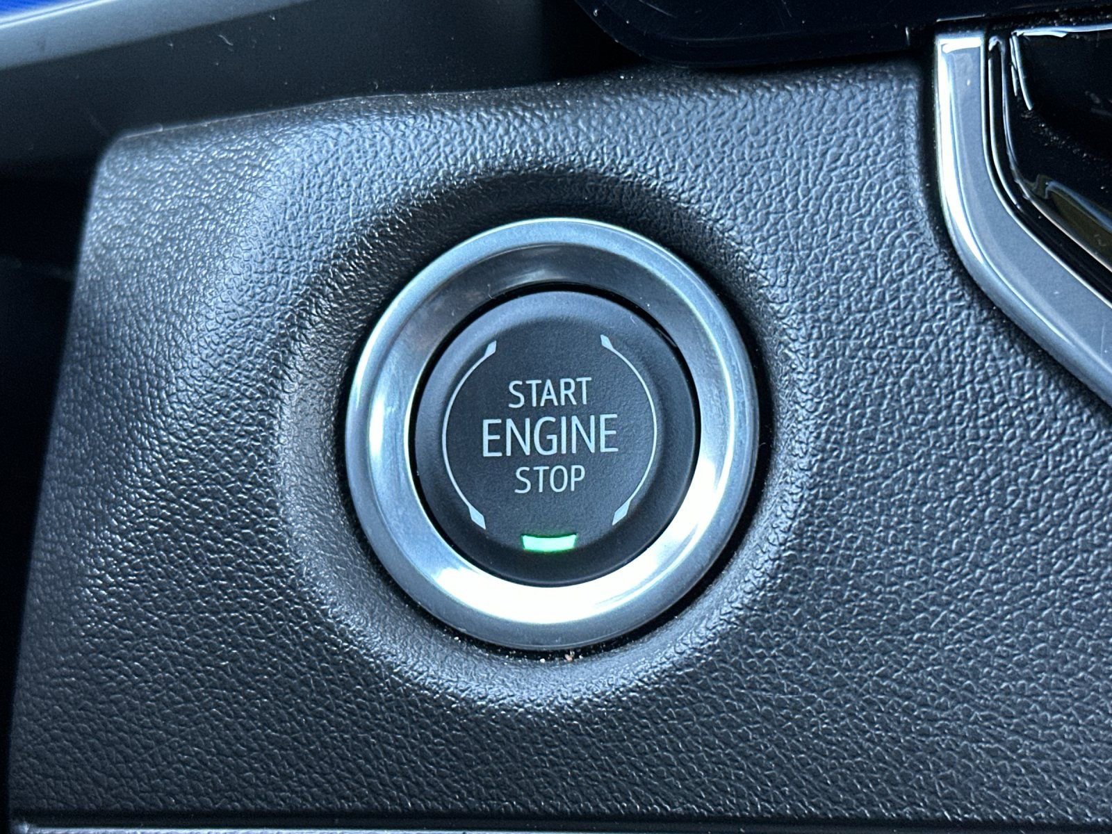 Used 2024 Chevrolet Colorado Trail Boss w/ LPO, Dark Essentials Package image 21