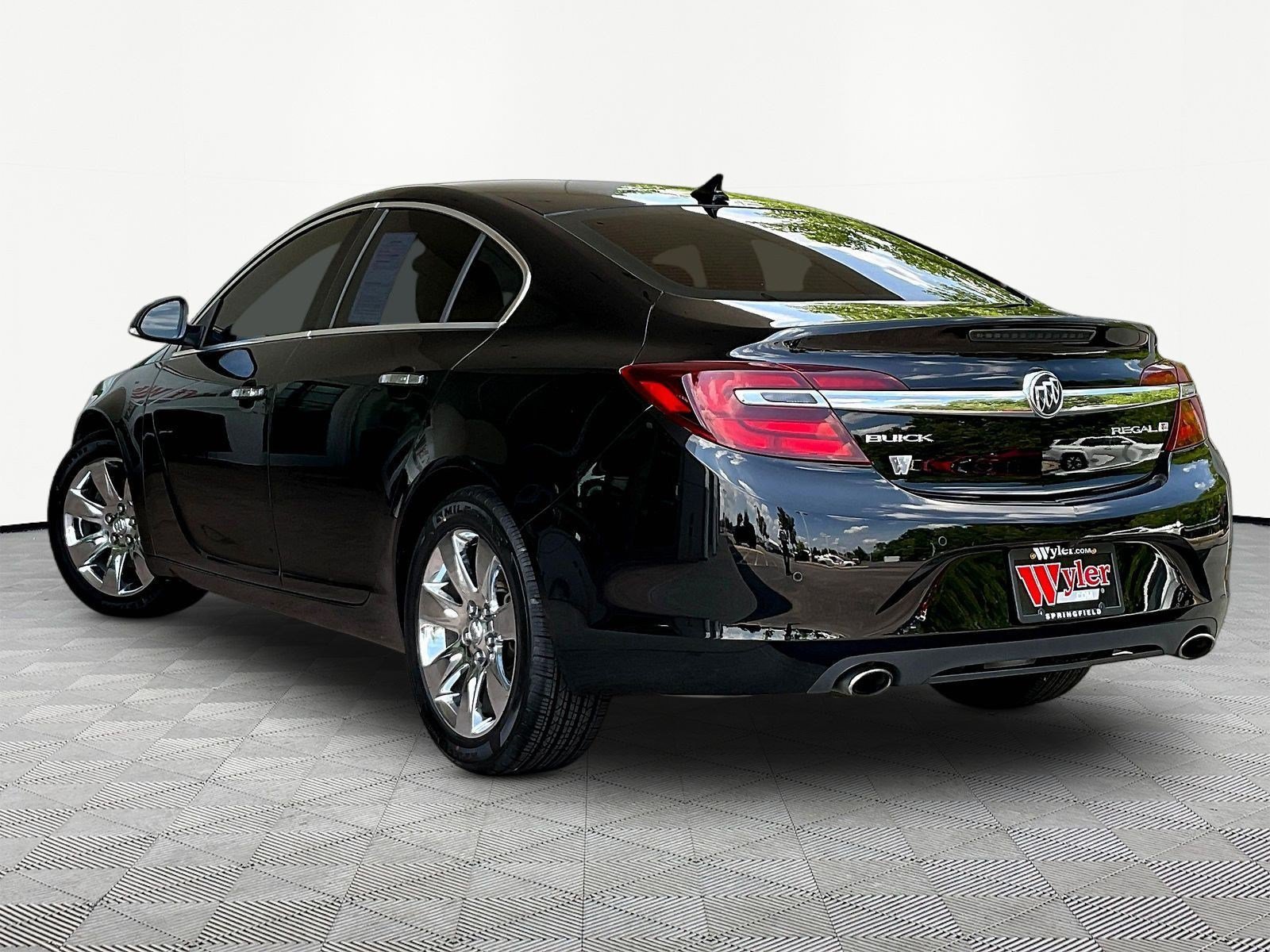 Used 2014 Buick Regal Premium w/ Driver Confidence Package #1 FWD image 4