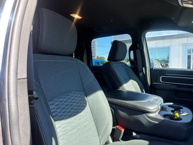Used 2025 RAM 2500 Big Horn AWD/4WD image 8