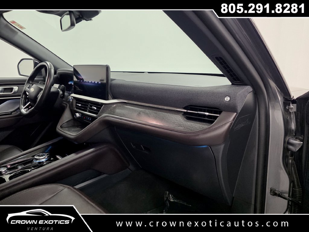 Used 2025 Ford Explorer Platinum w/ LUX Leather Package AWD/4WD image 15