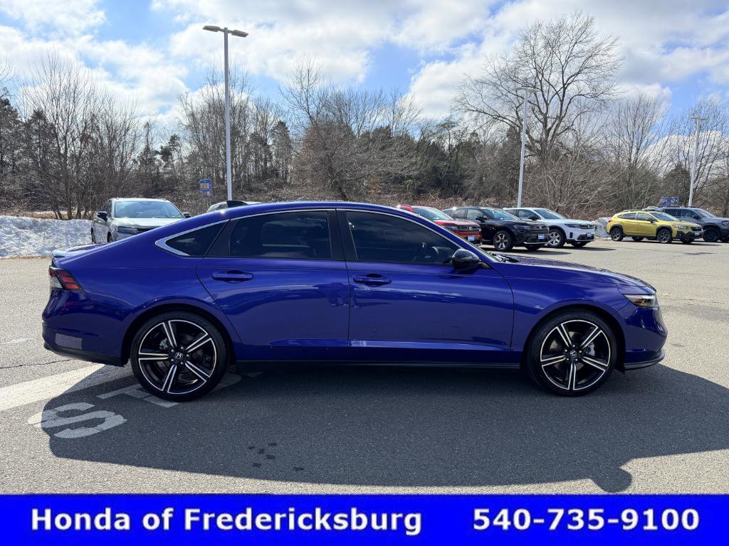 Used 2023 Honda Accord Sport image 7