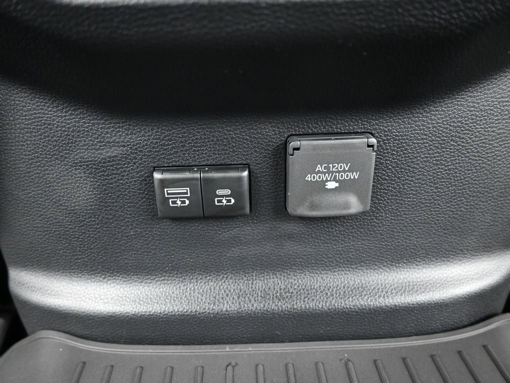 New 2026 Toyota Tundra Platinum AWD/4WD image 16