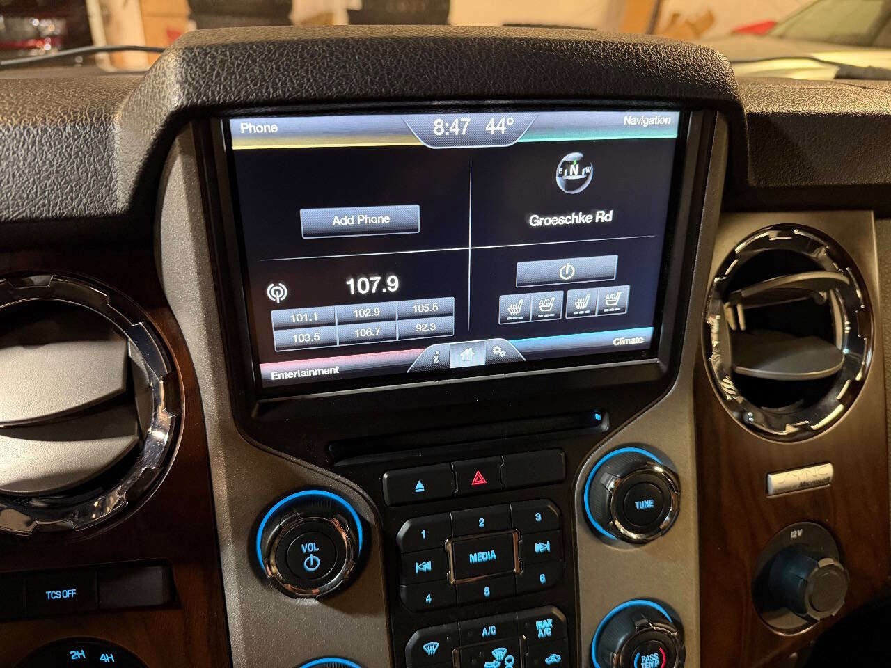 Used 2013 Ford F450 Lariat w/ Lariat Ultimate Pkg image 9