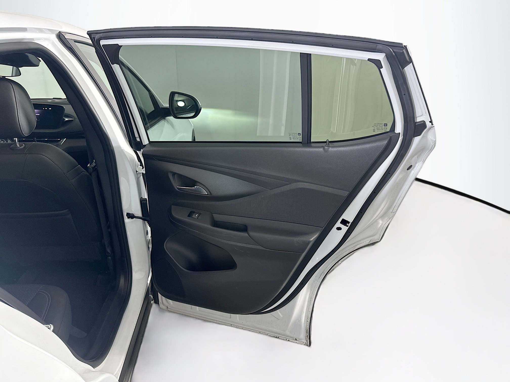 Used 2025 Buick Envista Preferred FWD image 29