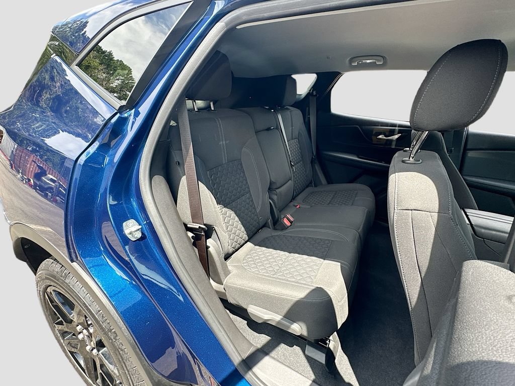 Used 2022 Chevrolet Blazer LT FWD image 24