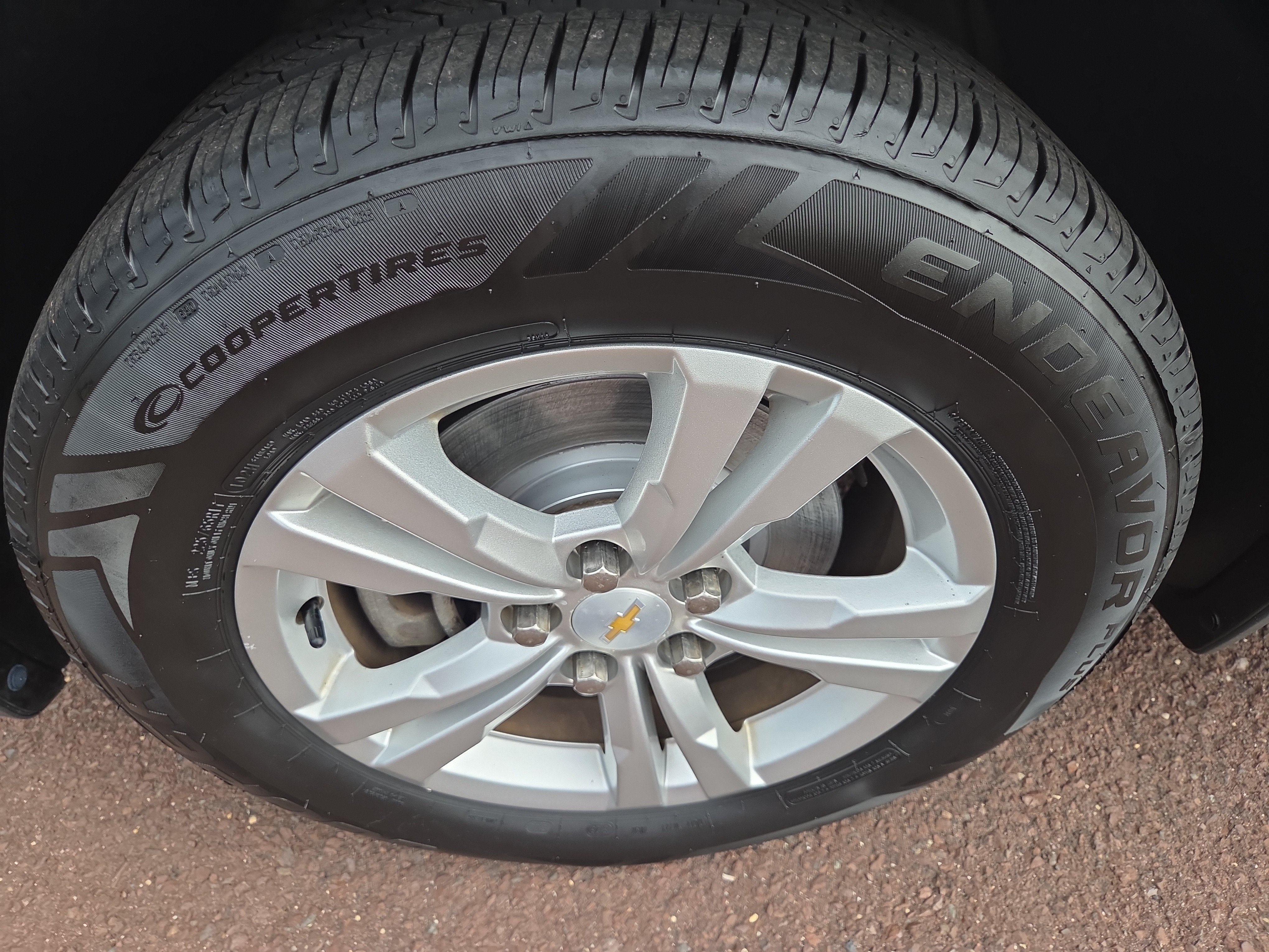 Used 2015 Chevrolet Equinox LT AWD/4WD image 12