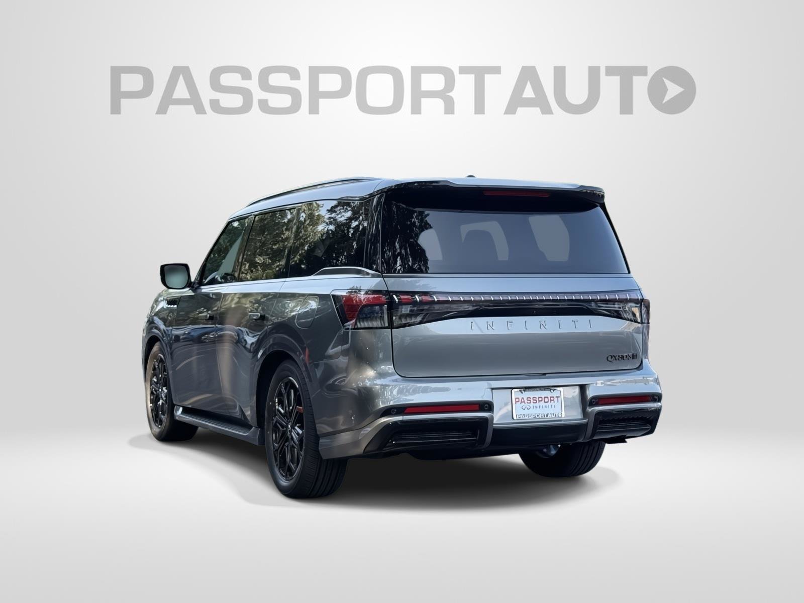 New 2027 INFINITI QX80 Sensory AWD/4WD image 4
