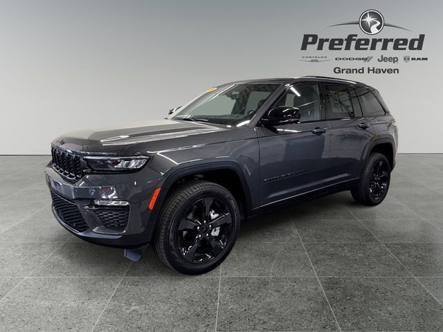 Used 2024 Jeep Grand Cherokee Limited w/ Luxury Tech Group II AWD/4WD image 10