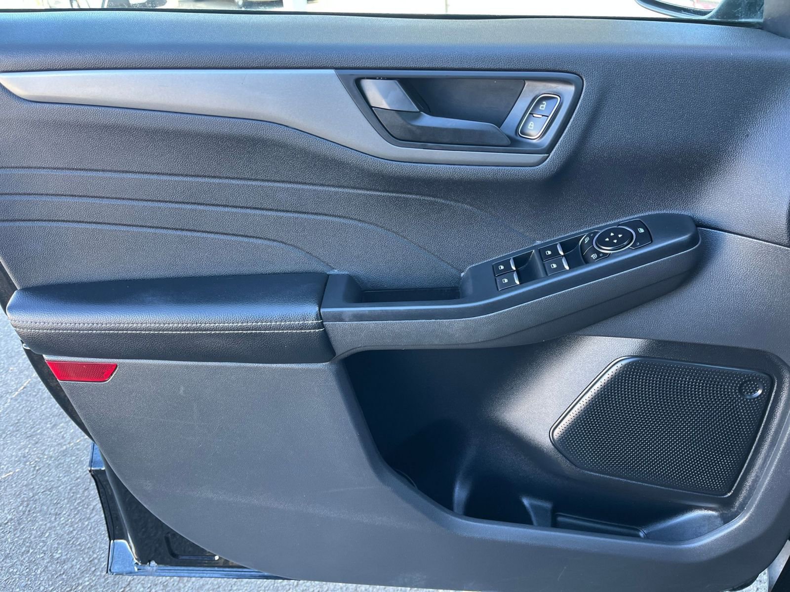 Used 2023 Ford Escape Active image 20