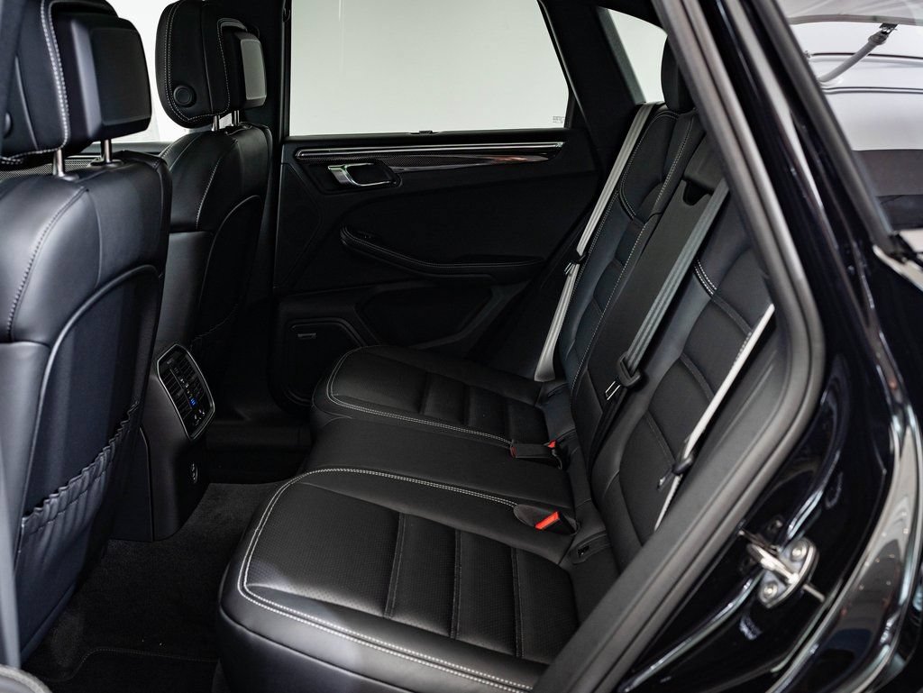 New 2026 Porsche Macan S AWD/4WD image 47