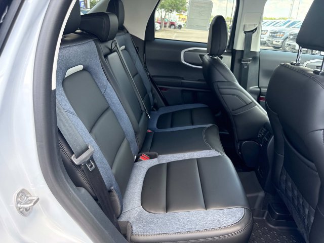 New 2026 Ford Bronco Sport Outer Banks AWD/4WD image 11