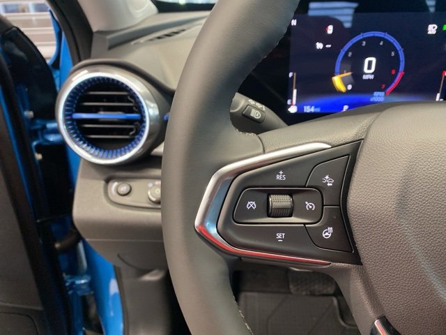 New 2025 Chevrolet Trax LT w/ LT Convenience Package image 14