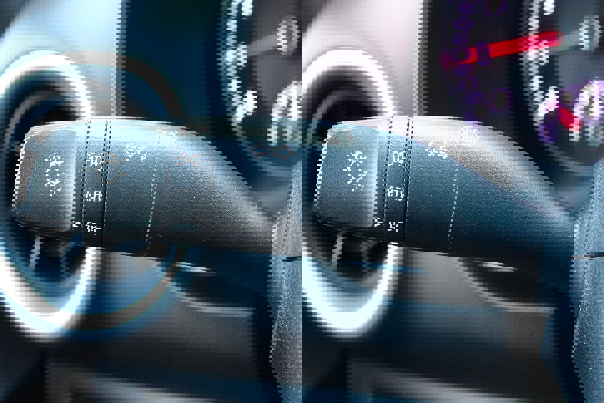 Used 2024 Kia Forte LXS image 25