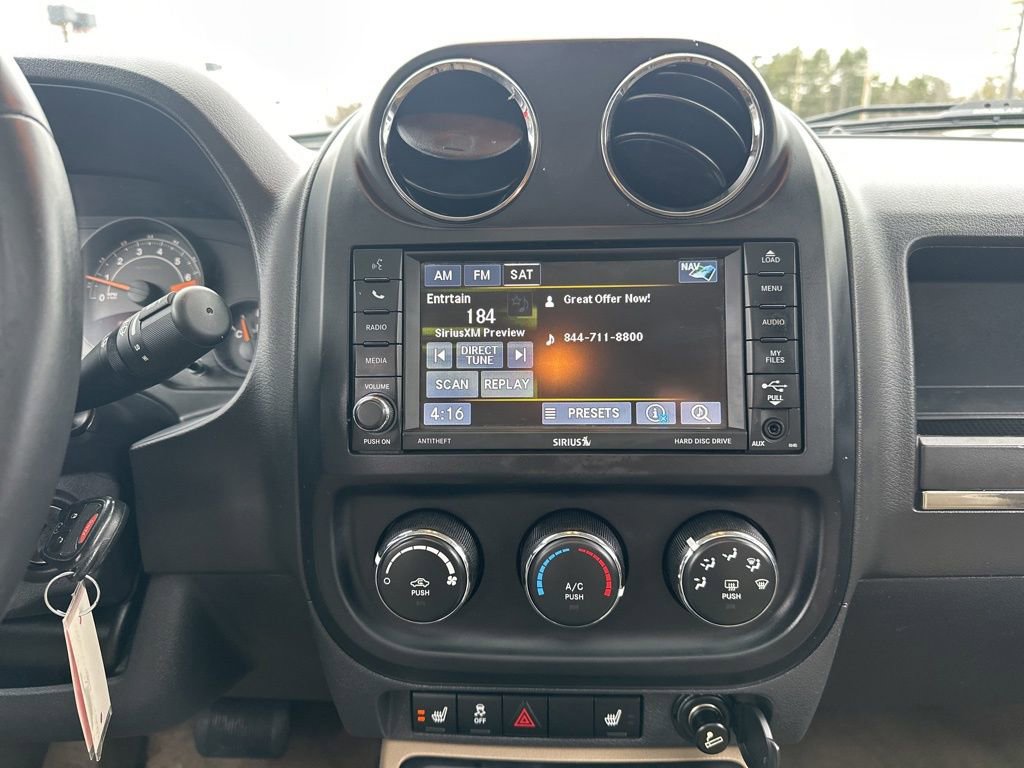 Used 2016 Jeep Patriot High Altitude AWD/4WD image 22