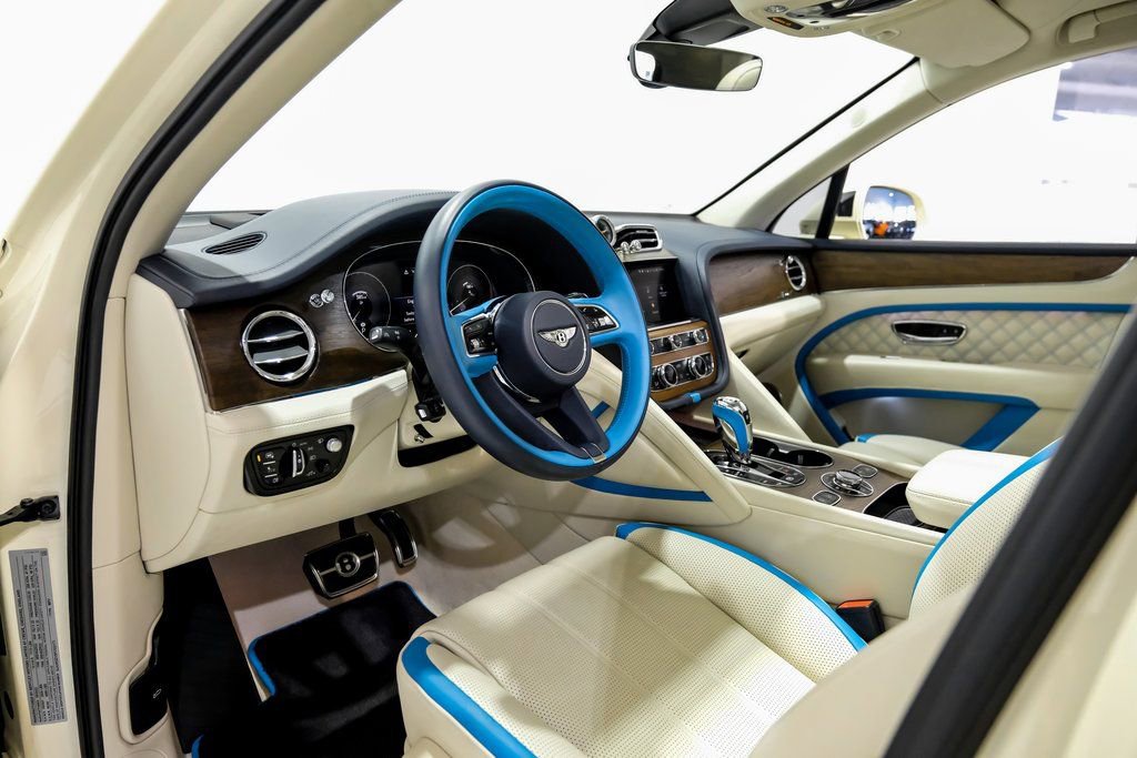 Used 2023 Bentley Bentayga Speed AWD/4WD image 6