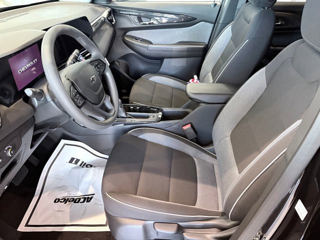 New 2026 Chevrolet TrailBlazer LT w/ Midnight Edition FWD image 8