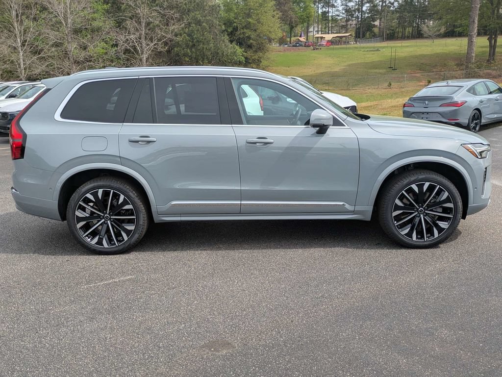 Used 2026 Volvo XC90 T8 Plus w/ Protection Package AWD/4WD image 7