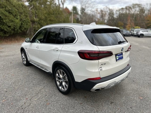 Used 2023 BMW X5 xDrive45e image 8