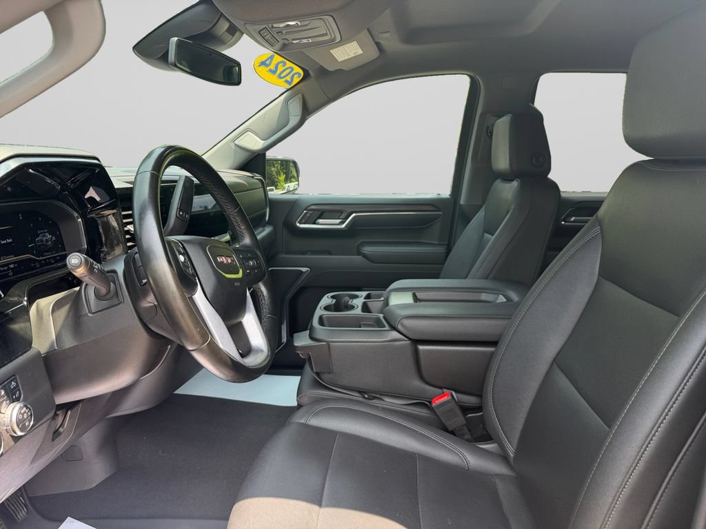 Used 2024 GMC Sierra 1500 SLT AWD/4WD image 13