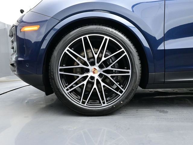 New 2026 Porsche Cayenne Coupe image 6