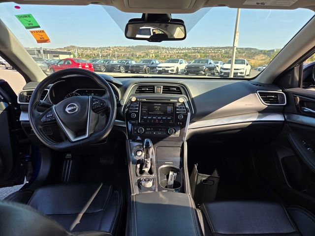 Used 2023 Nissan Maxima SV w/ Floor Mat Group FWD image 14