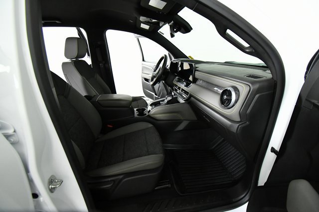 Used 2024 Chevrolet Colorado ZR2 w/ Safety Package image 22