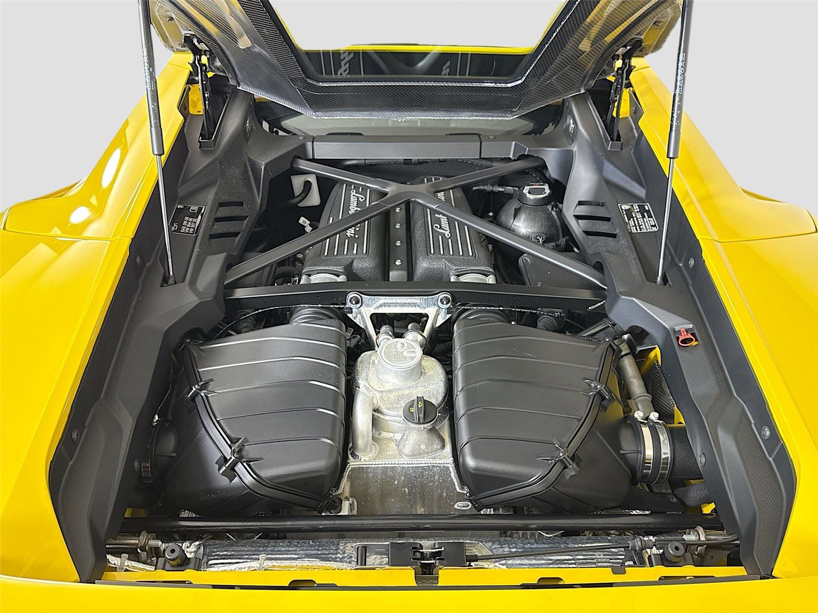 Used 2024 Lamborghini Huracan Tecnica RWD image 26