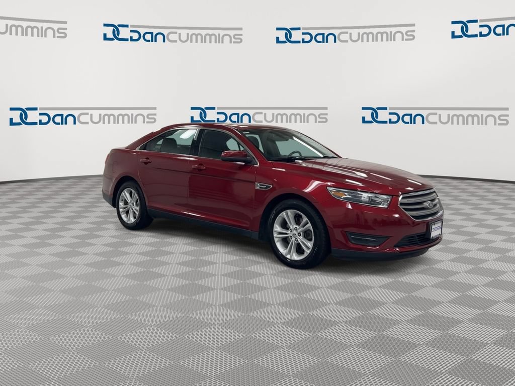 Used 2014 Ford Taurus SEL FWD image 2