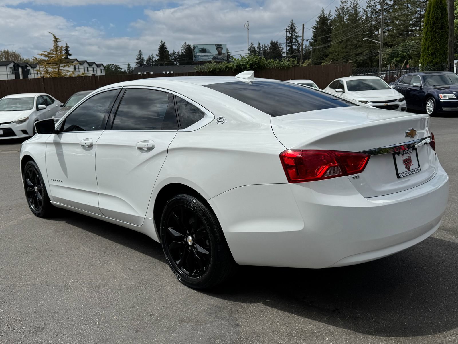 Used 2019 Chevrolet Impala LT FWD image 5