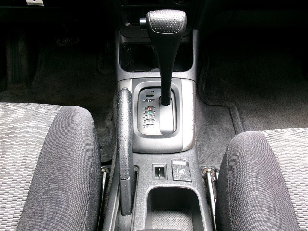 Used 2005 Toyota RAV4 2WD image 17