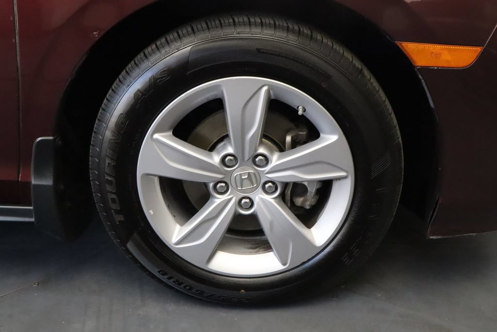 Used 2019 Honda Odyssey EX image 10