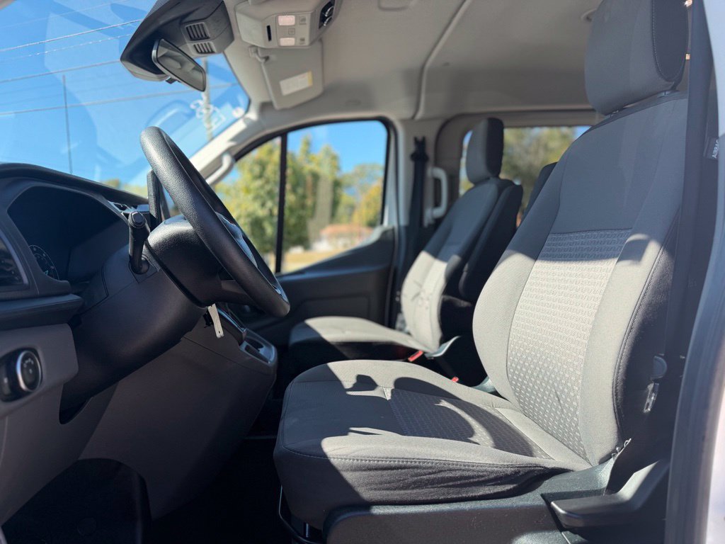 Used 2023 Ford Transit 350 XLT RWD image 14