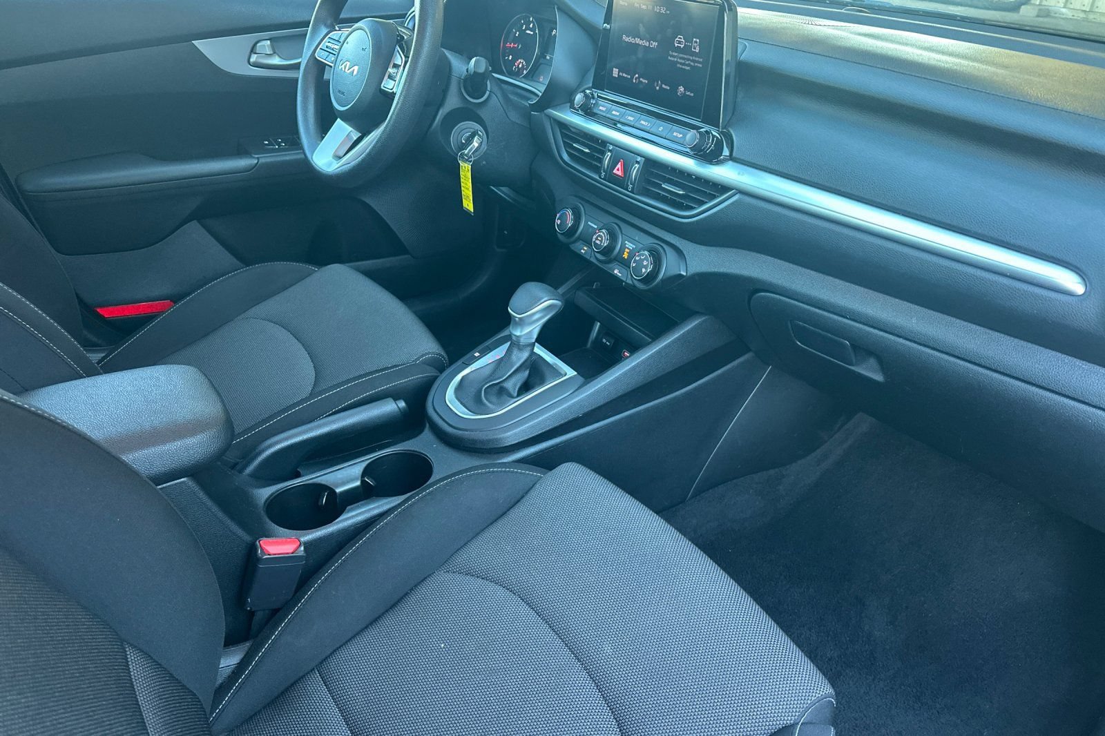 Used 2024 Kia Forte LXS FWD image 14