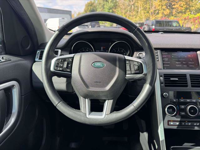 Used 2017 Land Rover Discovery Sport HSE AWD/4WD image 22