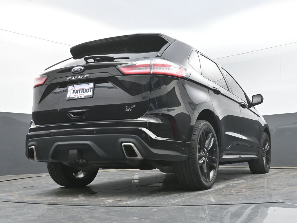 Used 2022 Ford Edge ST w/ Equipment Group 401A AWD/4WD image 39