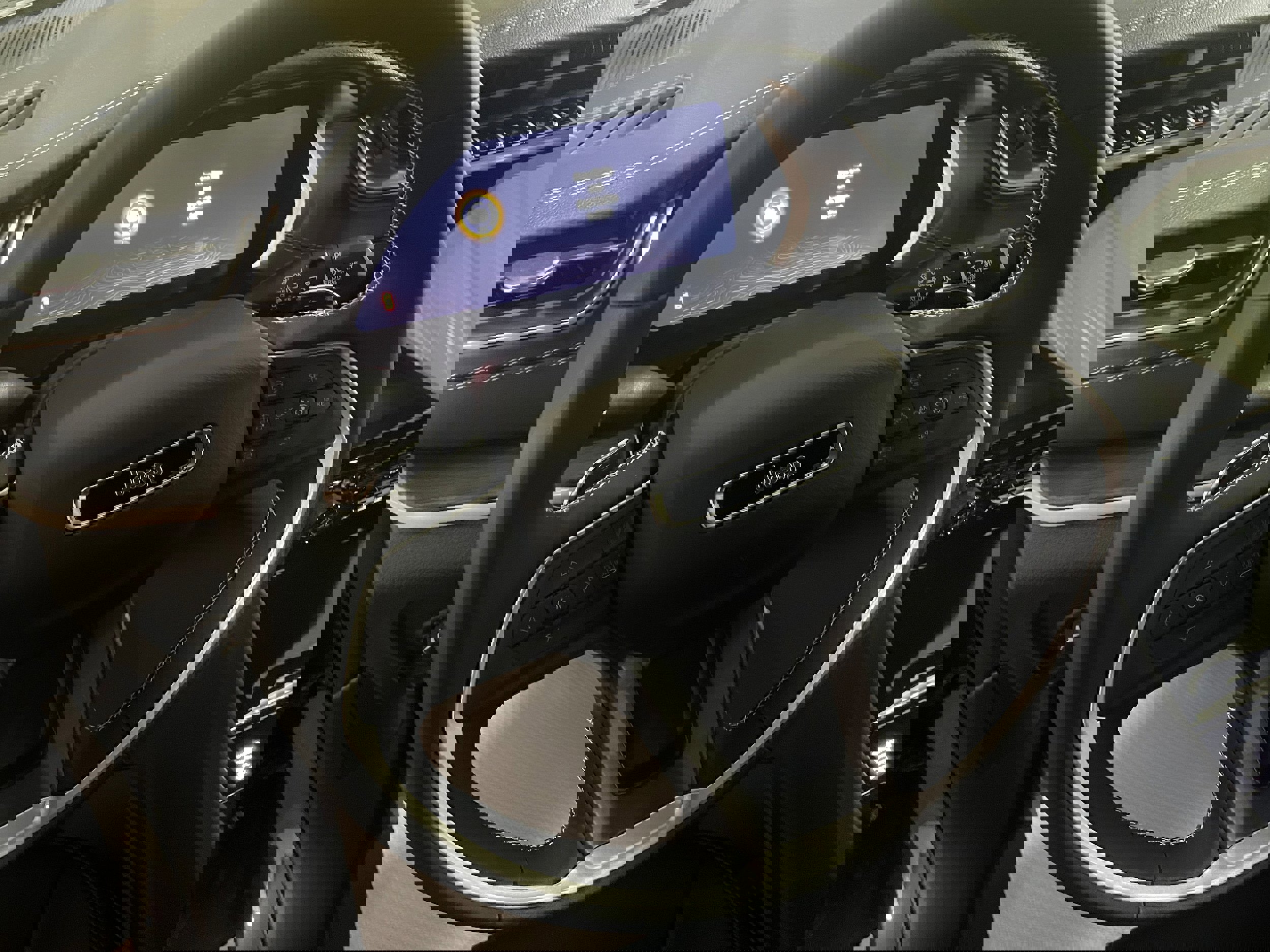 New 2025 Jeep Grand Cherokee L Limited image 11