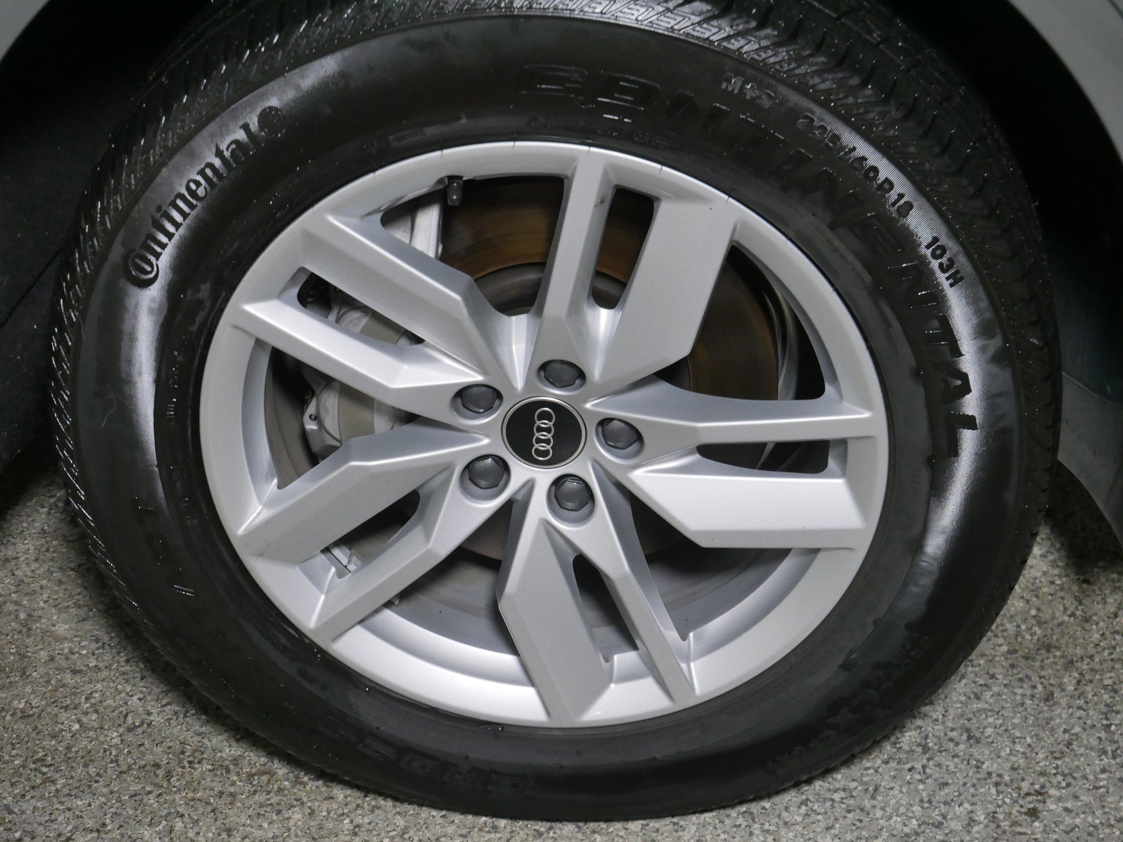 Used 2023 Audi Q5 2.0T Premium w/ Convenience Package image 15