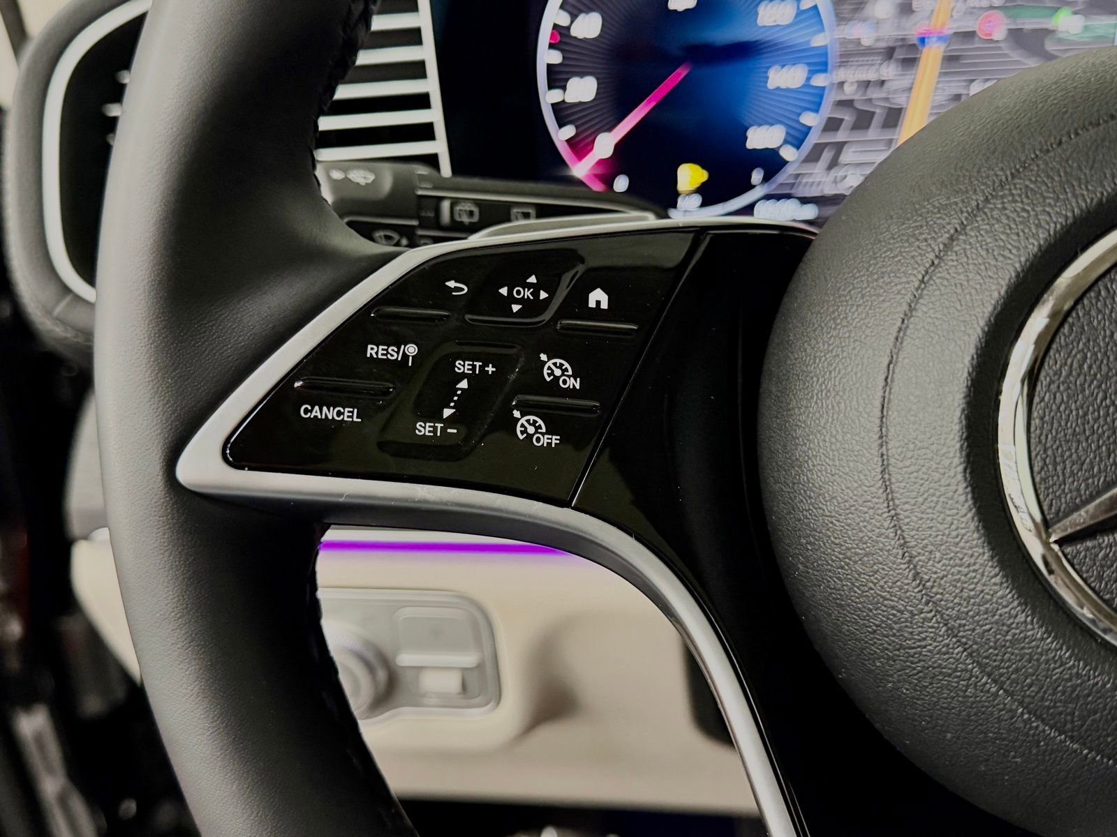 Used 2026 Mercedes-Benz GLE 450 4MATIC image 30