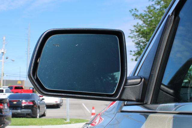 Used 2019 GMC Acadia SLT AWD/4WD image 8